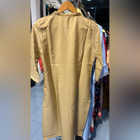 Aurelia kurti M size - Picture 6 of 6